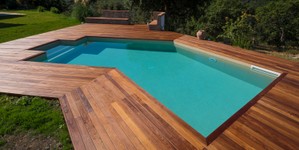 3piscina-rivestimento-legno-grosseto.jpg